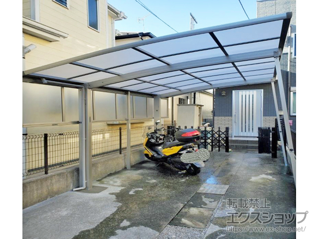 神奈川県横浜市ののカーポート プレシオスポート 積雪〜20cm対応＋サイドパネル＋着脱式補助柱 施工例