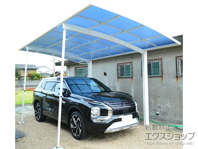 徳島県阿南市のYKKAPのカーポート アリュースZ 積雪～25cm対応+着脱式サポート柱 施工例