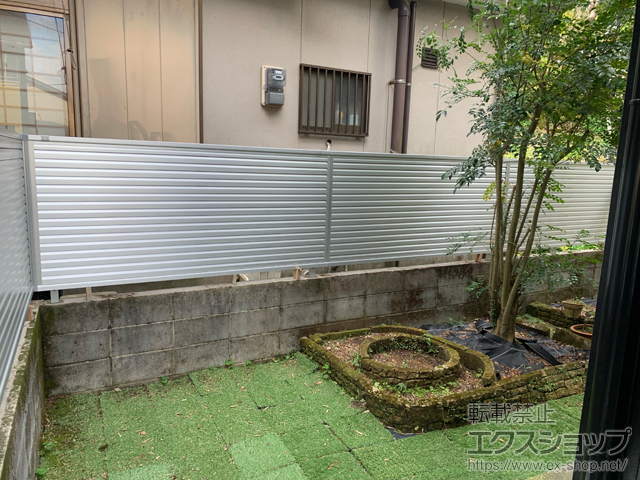 鹿児島県鹿児島市ののフェンス・柵 シンプレオフェンス13F型 ルーバー　自由柱施工 施工例