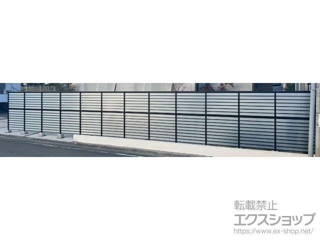 和歌山県西牟婁郡上富田町ののフェンス・柵 サニーブリーズフェンスS型 間仕切りタイプ<2段施工> 施工例