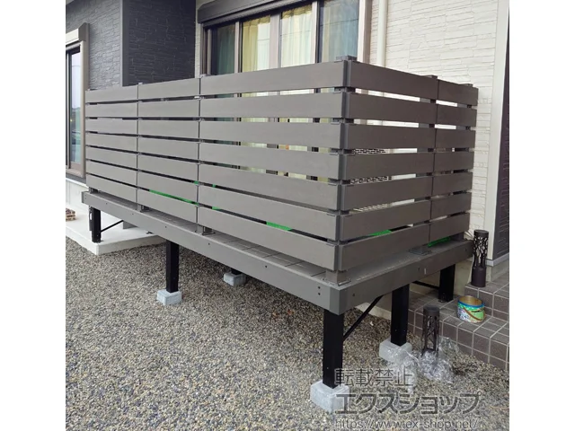 鹿児島県鹿屋市のYKKAPのウッドデッキ リウッドデッキ 200 施工例