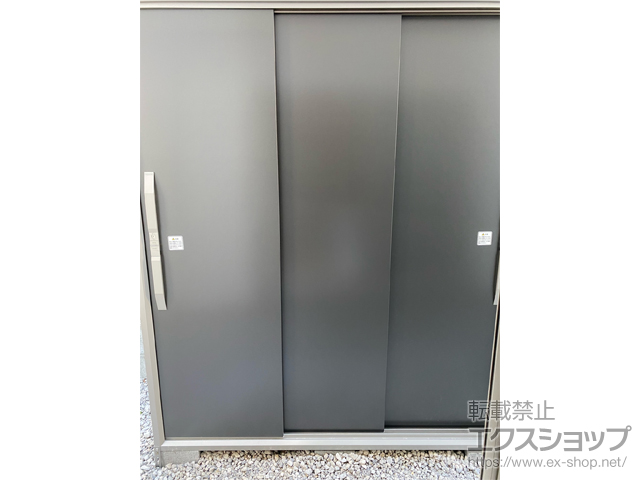 神奈川県横浜市のの物置・屋外倉庫 エスモ 一般型 1650×674×1913 ESF-1606A-GM 施工例