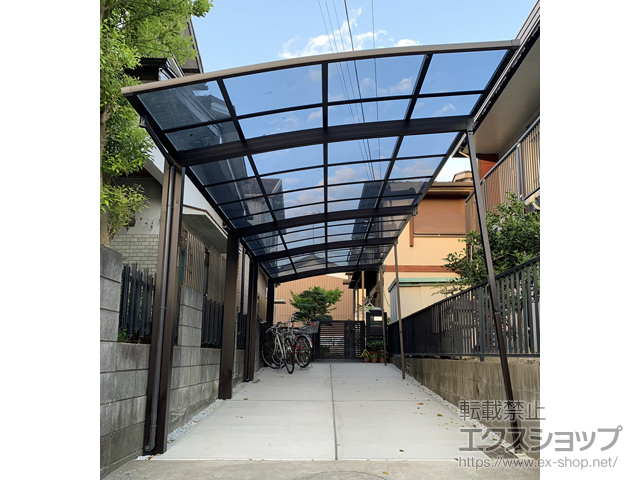 埼玉県戸田市ののカーポート アリュース 縦連棟　積雪〜20cm対応 施工例