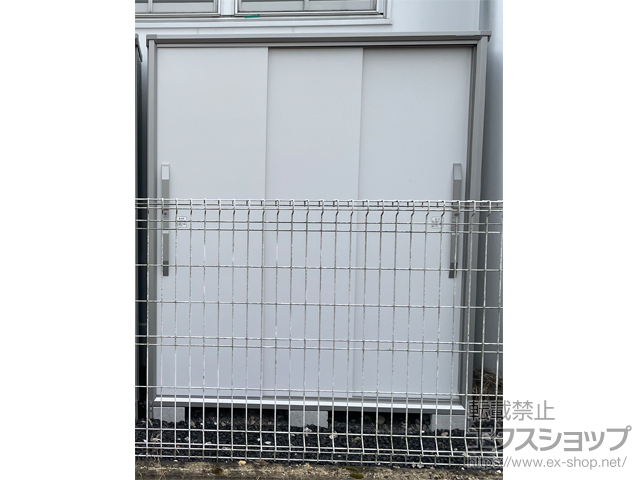 愛知県日進市のの物置・屋外倉庫 エスモ 一般型 1650×924×1913 ESF-1609A-TW 施工例