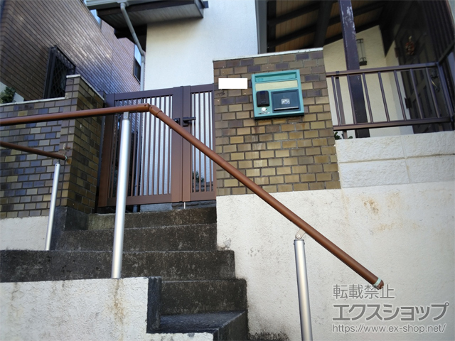 神奈川県横浜市のの門扉 プレシオス門扉 縦格子 親子開き 門柱仕様 施工例