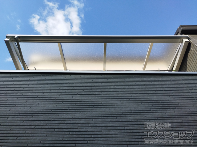 福岡県福岡市ののバルコニー・ベランダ屋根 ソラリア F型 ルーフタイプ 単体積雪〜20cm対応 施工例