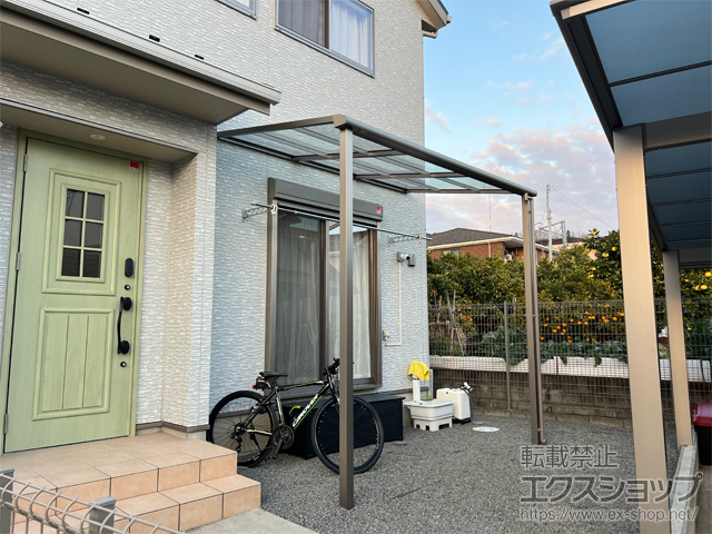 神奈川県足柄上郡大井町ののテラス屋根 スピーネ F型 テラスタイプ 単体 積雪〜20cm対応 施工例