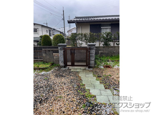 山口県下関市のの門扉 シンプレオ門扉9型 横粗格子 両開き親子 門柱使用 施工例
