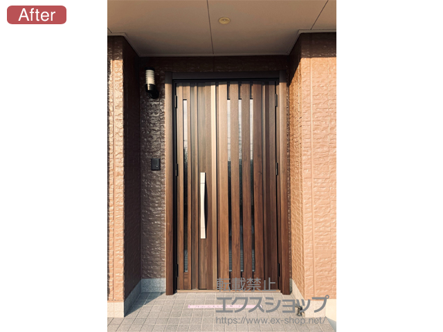 愛知県知多市のLIXIL リクシル（トステム）の玄関ドア リシェント玄関ドア3 断熱K4仕様 親子仕様(ランマ無)外観右吊元 G14型 ※手動仕様 施工例