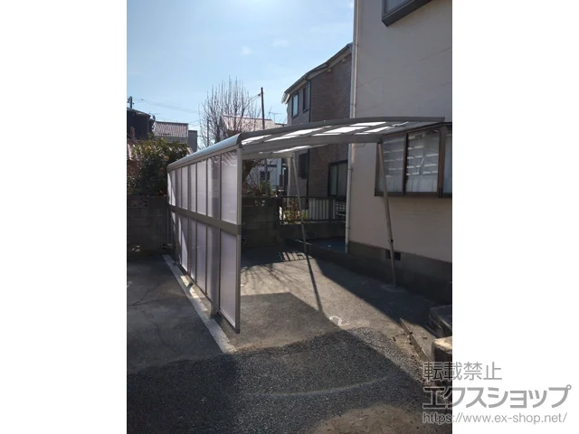 千葉県習志野市のYKKAPのカーポート アリュース　積雪～20cm対応＋着脱式サポート＋サイドパネル（間柱付き） 施工例