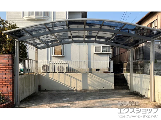 三重県四日市市のYKKAPのカーポート アリュース ツイン 積雪〜20cm対応 施工例