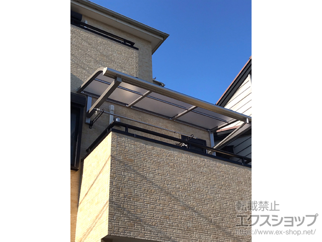 埼玉県さいたま市ののバルコニー・ベランダ屋根 ソラリア R型 ルーフタイプ 単体 積雪〜20cm対応 施工例