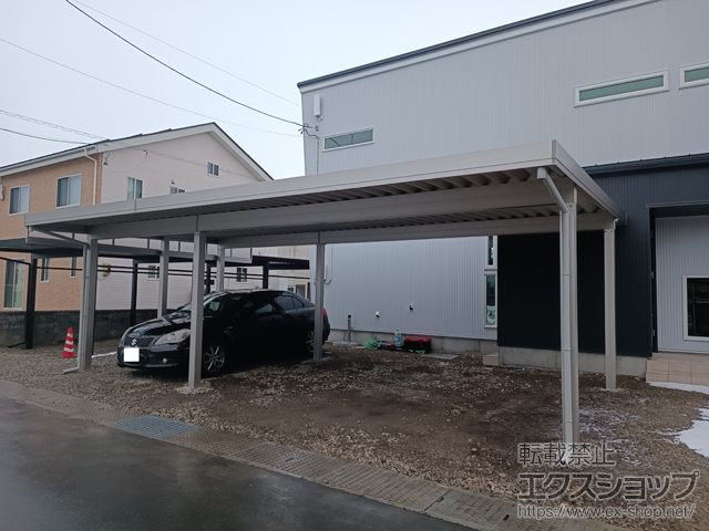 福島県会津若松市ののカーポート ジーポートPro 積雪100cm対応 3台用 横連棟(1+2台) 6本柱 施工例