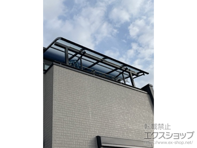 埼玉県三郷市ののバルコニー・ベランダ屋根 ソラリア R型 屋根タイプ 単体 積雪〜20cm対応 施工例