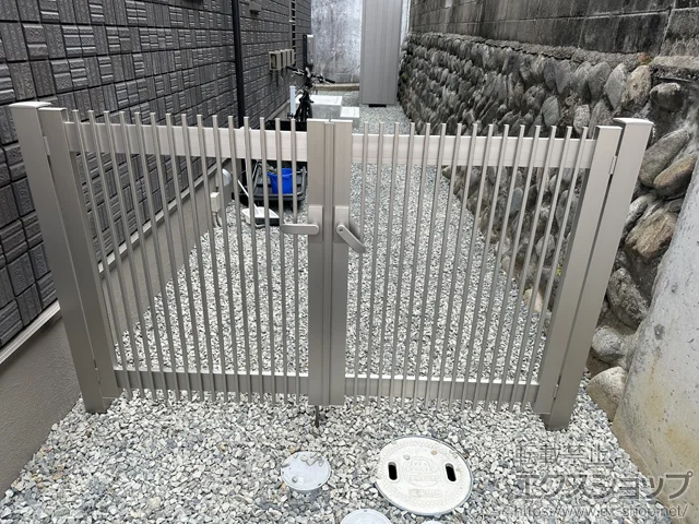 大阪府吹田市のYKKAP門扉施工例(シンプレオ門扉T1型 縦格子 大阪府吹田市のYKKAP門扉施工例(シンプレオ門扉T1型 縦格子