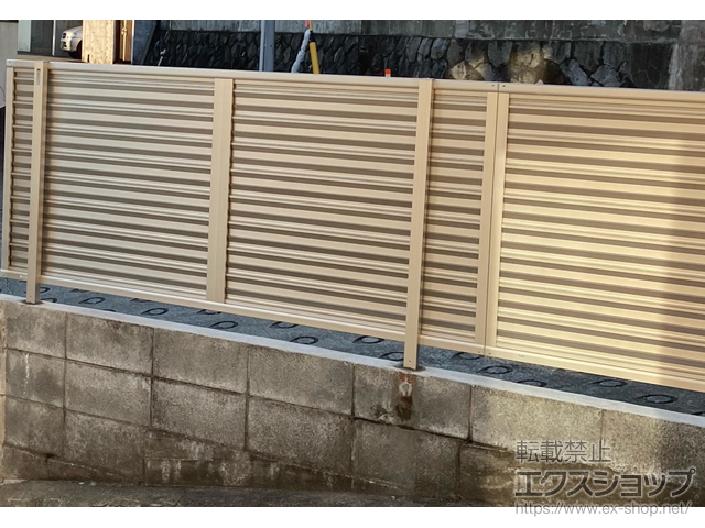 東京都町田市ののフェンス・柵 ミエーネフェンス 目隠しルーバータイプ 自由柱施工 施工例