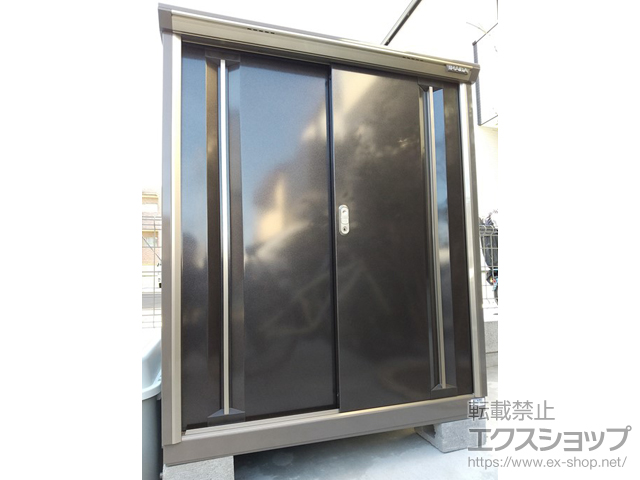 東京都調布市のの物置・屋外倉庫 ナイソーシスター　1100×720×1303 KMW-117C-CB 施工例
