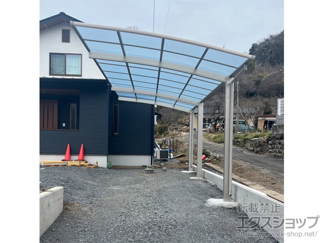 栃木県足利市のYKKAPのカーポート アリュース 延長　積雪～20cm対応 施工例
