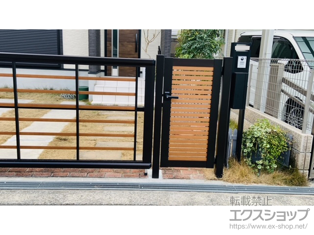 大阪府藤井寺市のの門扉 ルシアス門扉S04型 横格子 片開き 複合カラー　門柱使用 施工例
