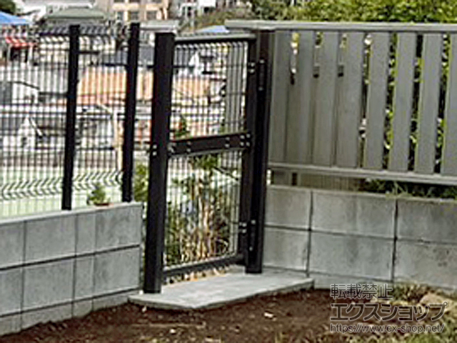 千葉県船橋市のの門扉 ハイグリッド門扉N8型 片開き　柱使用 施工例