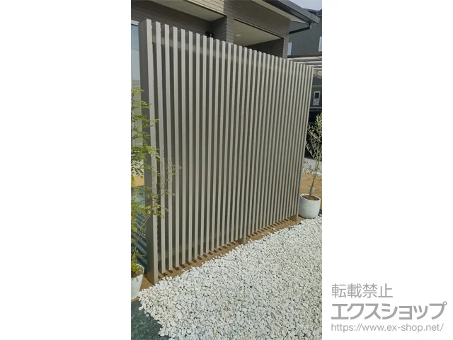 香川県高松市ののフェンス・柵・塀 リレーリア フェンス2N型 間仕切柱施工 施工例