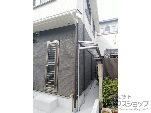 京都府京都市ののバルコニー・ベランダ屋根 ソラリア F型 ルーフタイプ 単体積雪〜20cm対応 施工例