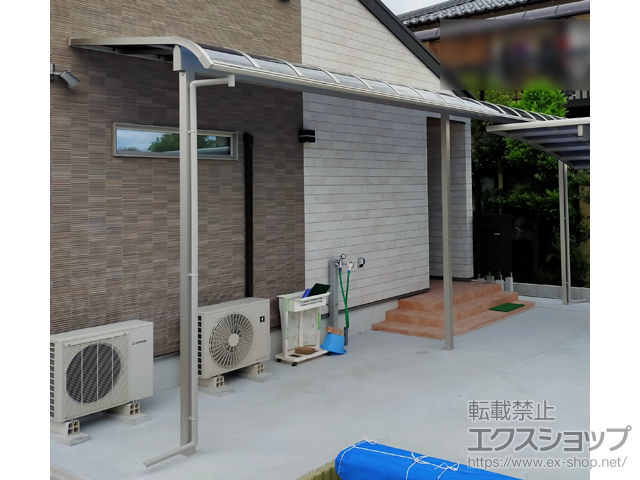 鳥取県米子市ののテラス屋根 ソラリア R型 3000 テラスタイプ 連棟 積雪〜100cm対応 施工例