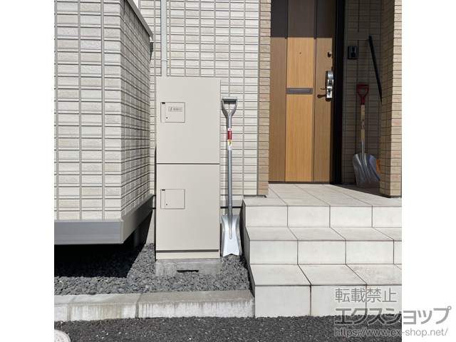 青森県八戸市のの機能門柱・ポスト 宅配ボックス TBX-F2型Nユニット(2段仕様) 施工例