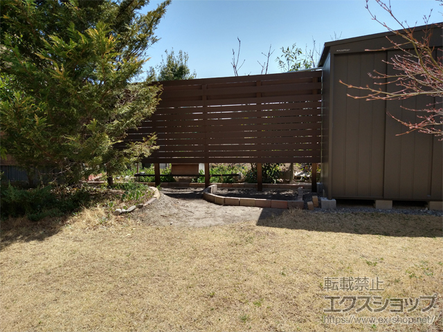 長野県安曇野市ののフェンス・柵 プラド/plus ジョイント無し 隙間10mm H2000 板14段 施工例