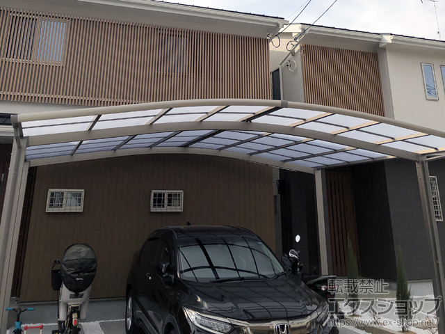 京都府京都市のの物置・屋外倉庫、カーポート ネスカR (ラウンドスタイル) ワイド 積雪〜20cm対応 施工例