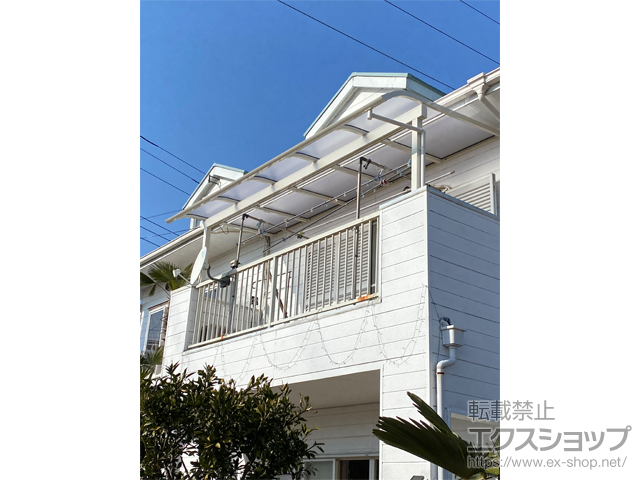 栃木県小山市ののバルコニー・ベランダ屋根 ソラリア R型 屋根タイプ 単体 積雪〜20cm対応 施工例