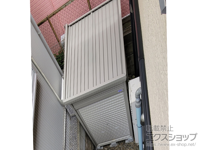 東京都江戸川区のの物置・屋外倉庫 Mr.ストックマンダンディ (シャッター扉) 一般型 1500×1922×2110(NDE-1519) NDE-1519-W 施工例