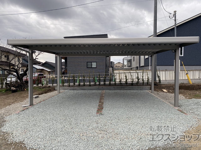熊本県菊池郡菊陽町ののカーポート レオンポートneo Smart 2台用 4本角柱 積雪〜30cm対応 施工例