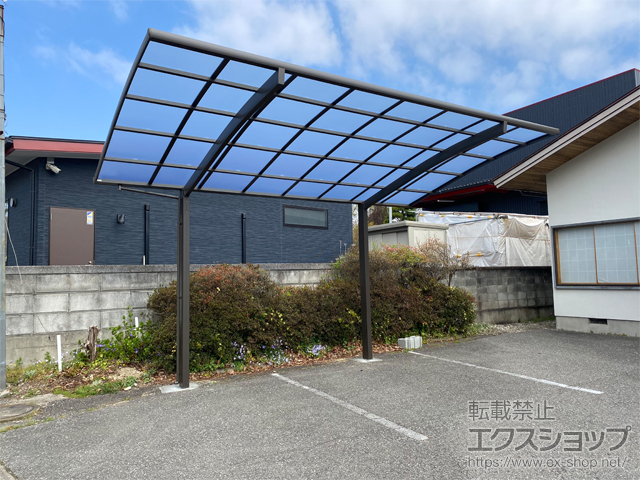 栃木県那須塩原市ののカーポート ネスカR (ラウンドスタイル) 積雪〜20cm対応 施工例