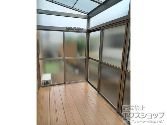 佐賀県武雄市ののテラス囲い・サンルーム サニージュF型 床納まり ランマ付き（FIX）積雪20cm対応 施工例