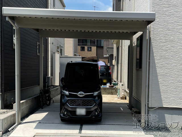 広島県福山市ののカーポート レオンポートneo 2台用 4本角柱  積雪〜50cm対応 施工例