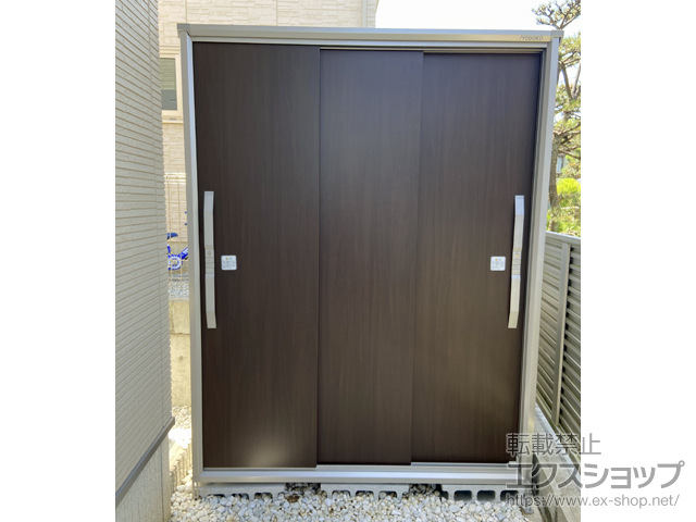 奈良県奈良市のの物置・屋外倉庫 エスモ 一般型 1500×924×1913 ESF-1509A-WC 施工例