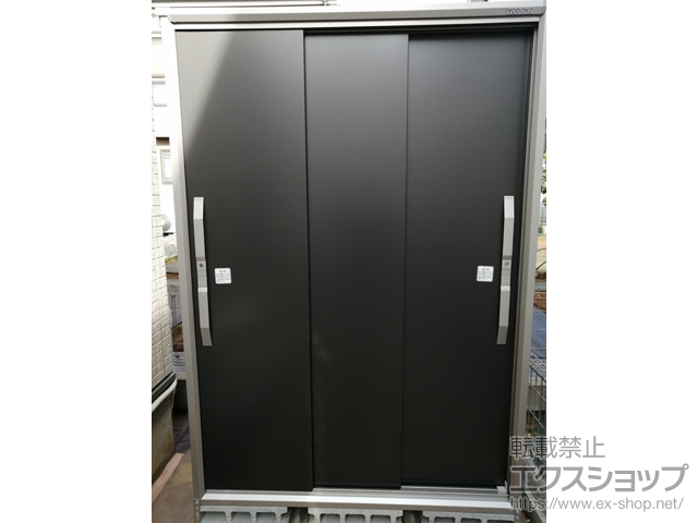 千葉県松戸市のの物置・屋外倉庫 エスモ 一般型 1350×924×1913 ESF-1309A-GM 施工例