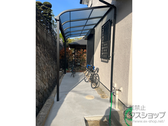 兵庫県宝塚市ののテラス屋根 スピーネ R型 テラスタイプ 単体 積雪〜20cm対応 施工例