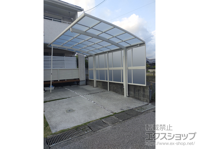 高知県香美市ののカーポート レイナポートグラン　積雪〜20cm対応＋サイドパネル＋着脱式サポート柱 施工例