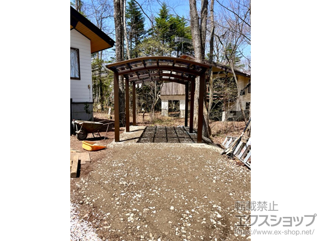 群馬県吾妻郡嬬恋村ののカーポート レイナワンポートグラン50 積雪50cm対応 施工例