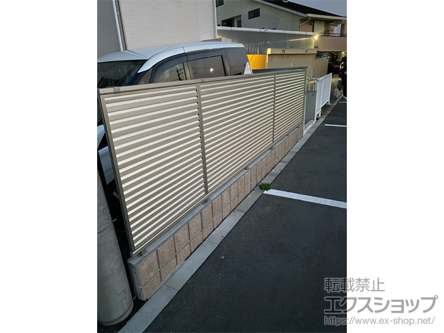 大阪府和泉市ののフェンス・柵 シンプレオフェンス13F型 ルーバー　自由柱施工 施工例