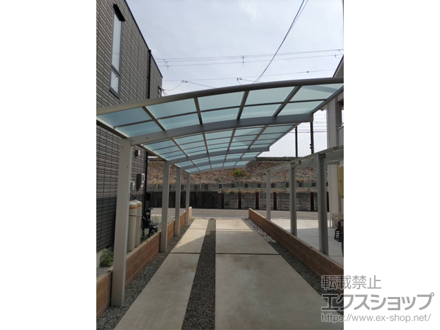 兵庫県姫路市ののカーポート レイナポートグラン 縦連棟　積雪〜20cm対応 施工例
