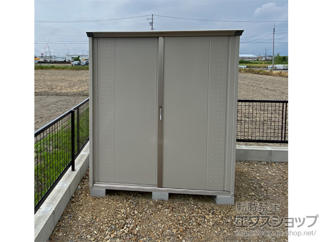 愛知県岩倉市のの物置・屋外倉庫 グランプレステージジャンプ 1695×900×1900 GP-179A-F-MW 施工例