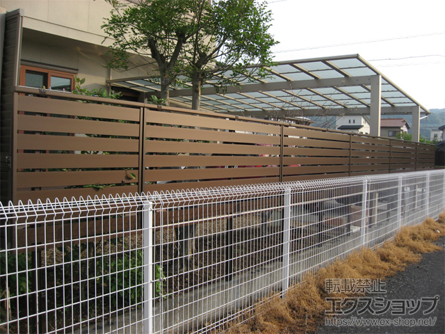 静岡県静岡市ののフェンス・柵 シンプレオフェンスSY1F型 横半目隠し 上段のみ設置 ブロック建て用 施工例