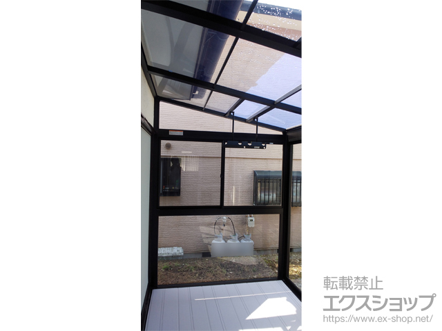 千葉県勝浦市ののテラス囲い・サンルーム サニージュ F型 床納まり ランマ無 積雪〜20cm対応 *片袖納まり 施工例