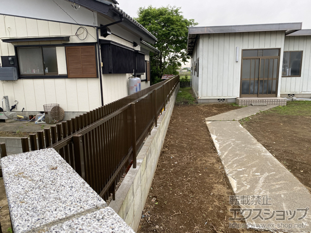 埼玉県久喜市ののフェンス・柵 速川 6型　フリー支柱タイプ 施工例