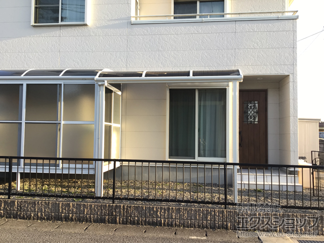 岐阜県不破郡垂井町ののテラス屋根 ソラリア R型 テラスタイプ 単体 積雪〜20cm対応 施工例