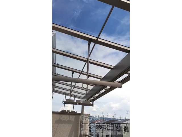 大阪府東大阪市ののバルコニー・ベランダ屋根 テラスVS F型 屋根タイプ 単体 積雪〜30cm対応 施工例