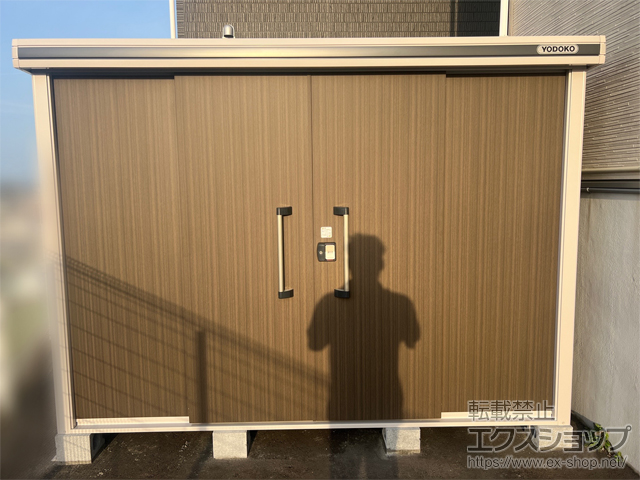 宮城県仙台市のの物置・屋外倉庫 エルモ 一般型 2920×2220×2118（LMD-2922） LMD-2922-DW 施工例